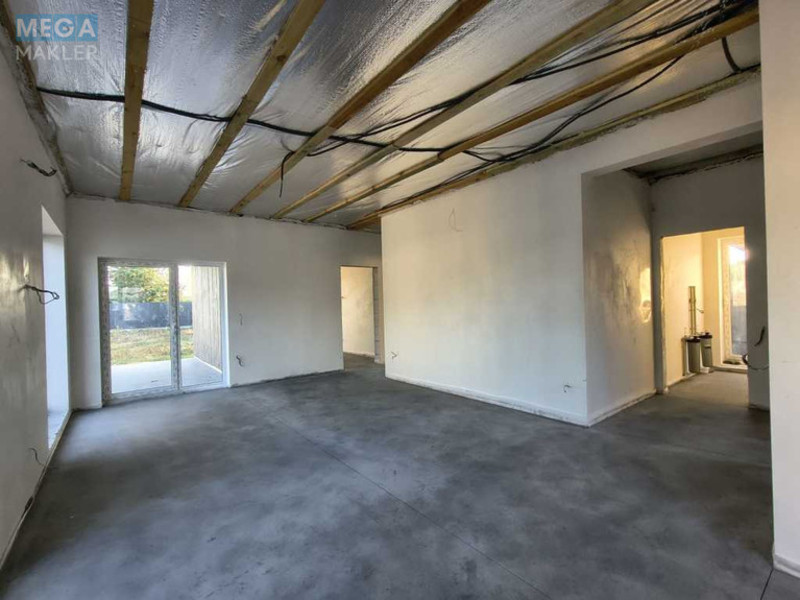 Продаж дома, 1&nbsp; поверх, 120&nbsp;кв.м, 4&nbsp;кімнати, ділянка 9&nbsp;соток, <a class="location-link" href="/putrovka/" title="Недвижимость Путрівка">Путрівка</a>, Короленка (изображение 4)