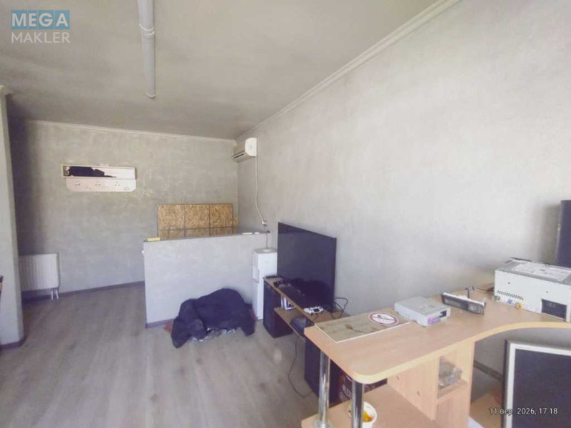 Продаж комерційної нерухомості, 205&nbsp;кв.м, <a class="location-link" href="/kiev/" title="Недвижимость Київ">Київ</a>, <a class="location-link" href="/kiev/desnyanskij/" title="Недвижимость Деснянський район">Деснянський р-н</a>, Пухівська вул., 2 (изображение 22)