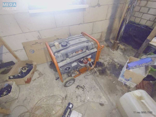 Продаж комерційної нерухомості, 205&nbsp;кв.м, <a class="location-link" href="/kiev/" title="Недвижимость Київ">Київ</a>, <a class="location-link" href="/kiev/desnyanskij/" title="Недвижимость Деснянський район">Деснянський р-н</a>, Пухівська вул., 2 (изображение 25)