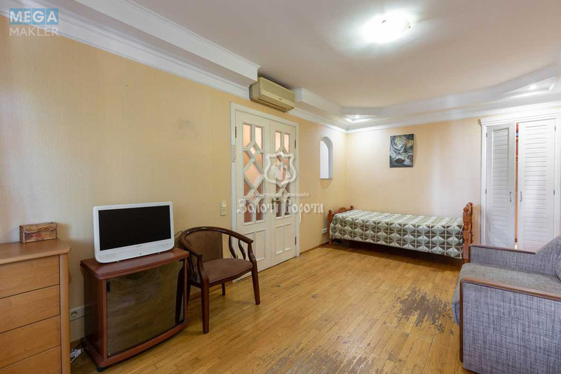 Продаж 1 кімнатної квартири (32,1/17,2/5,7), 3 пов. 5 пов. будинку, <a class="location-link" href="/kiev/" title="Недвижимость Київ">Київ</a>, <a class="location-link" href="/kiev/pecherskij/" title="Недвижимость Печерський район">Печерський р-н</a>, Князів Острозьких вул., 36 (изображение 3)