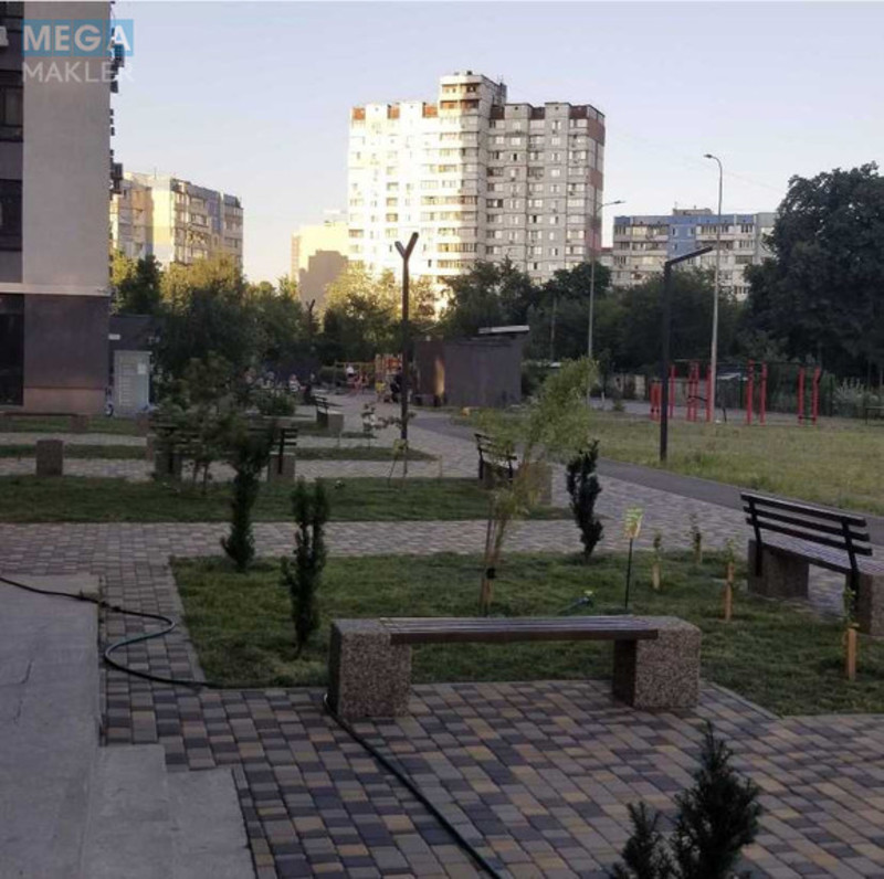 Оренда 1 кімнатної квартири, <a class="location-link" href="/kiev/" title="Недвижимость Київ">Київ</a>, <a class="location-link" href="/kiev/obolonskij/" title="Недвижимость Оболонський район">Оболонський р-н</a>, Миколи Гулака вул., 4 (изображение 16)
