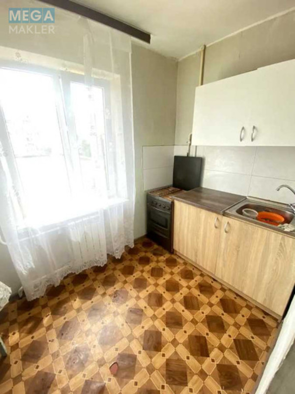 Оренда 1 кімнатної квартири, <a class="location-link" href="/kiev/" title="Недвижимость Київ">Київ</a>, <a class="location-link" href="/kiev/podolskij/" title="Недвижимость Подільський район">Подільський р-н</a>, Правды просп., 68А (изображение 4)