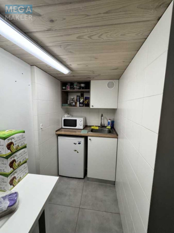 Продаж комерційної нерухомості, 63,60&nbsp;кв.м, <a class="location-link" href="/kiev/" title="Недвижимость Київ">Київ</a>, <a class="location-link" href="/kiev/dneprovskij/" title="Недвижимость Дніпровський район">Дніпровський р-н</a>, Дарницький бульв., 1а (изображение 15)