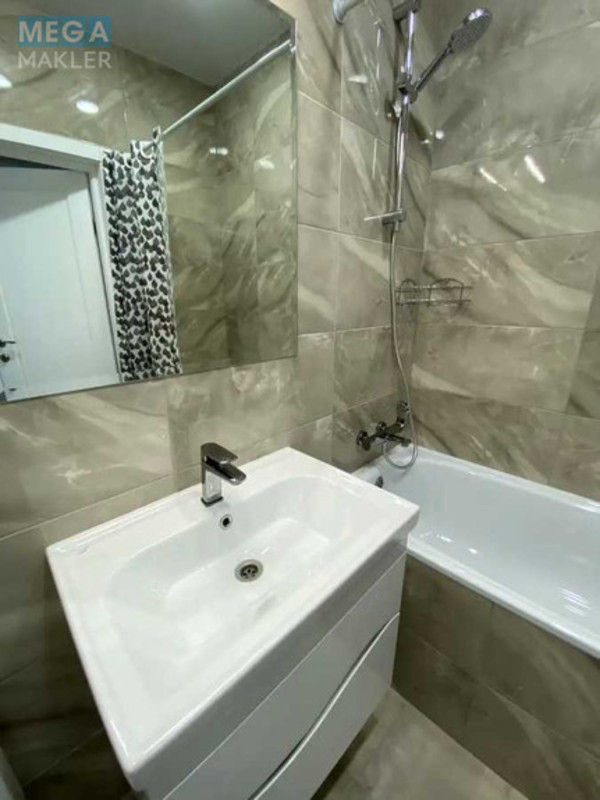 Оренда 1 кімнатної квартири, <a class="location-link" href="/kiev/" title="Недвижимость Київ">Київ</a>, <a class="location-link" href="/kiev/obolonskij/" title="Недвижимость Оболонський район">Оболонський р-н</a>, Гулака Николая ул., 4 (изображение 16)