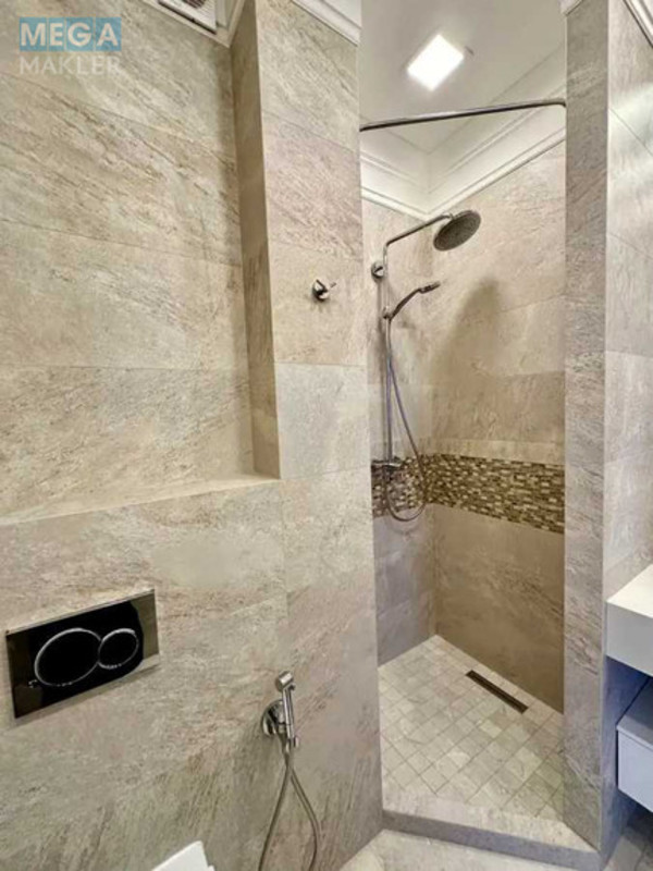 Оренда 3 кімнатної квартири, <a class="location-link" href="/kiev/" title="Недвижимость Київ">Київ</a>, <a class="location-link" href="/kiev/pecherskij/" title="Недвижимость Печерський район">Печерський р-н</a>, Іоанна Павла ІІ вул., 6/1 (изображение 5)