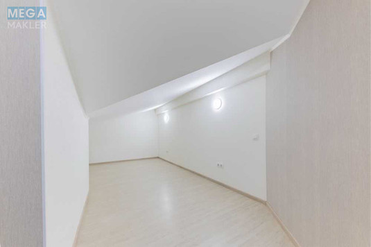 Продаж 3 кімнатної квартири (70/?/13), 6 пов. 6 пов. будинку, <a class="location-link" href="/sofievskaya-borshagovka/" title="Недвижимость Софіївська Борщагівка">Софіївська Борщагівка</a>, Боголюбова, 5 (изображение 16)