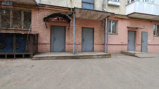 Продаж 2 кімнатної квартири (46/33/5), 2 пов. 5 пов. будинку, <a class="location-link" href="/kiev/" title="Недвижимость Київ">Київ</a>, <a class="location-link" href="/kiev/darnickij/" title="Недвижимость Дарницький район">Дарницький р-н</a>, Бориспольская ул., 43 (изображение 3)