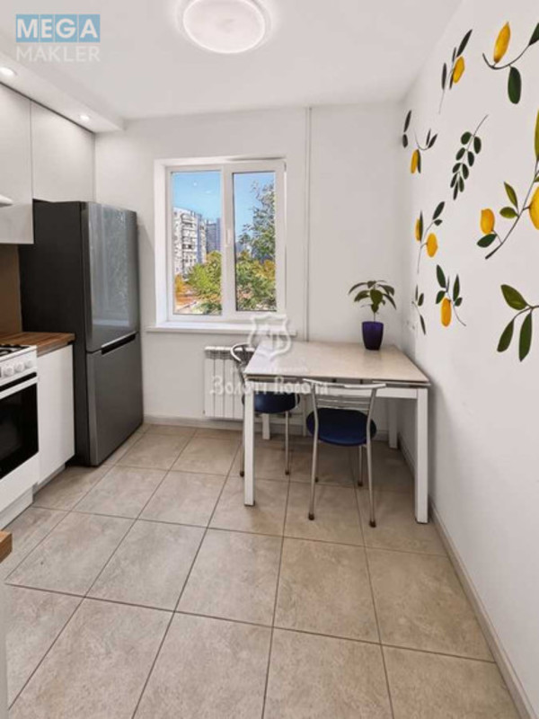 Продаж 2 кімнатної квартири (51,8/28,6/7,9), 4 пов. 9 пов. будинку, <a class="location-link" href="/kiev/" title="Недвижимость Київ">Київ</a>, <a class="location-link" href="/kiev/desnyanskij/" title="Недвижимость Деснянський район">Деснянський р-н</a>, Каштанова вул., 13 (изображение 2)