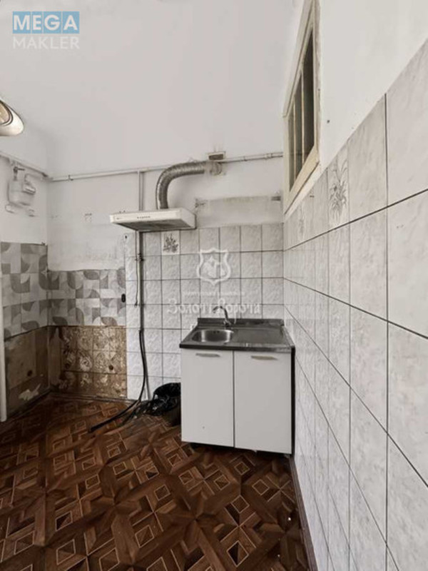 Продаж 1 кімнатної квартири (37,9/19,6/8,9), 2 пов. 5 пов. будинку, <a class="location-link" href="/kiev/" title="Недвижимость Київ">Київ</a>, <a class="location-link" href="/kiev/pecherskij/" title="Недвижимость Печерський район">Печерський р-н</a>, Миколи Міхновського бульв., 24/2 (изображение 7)