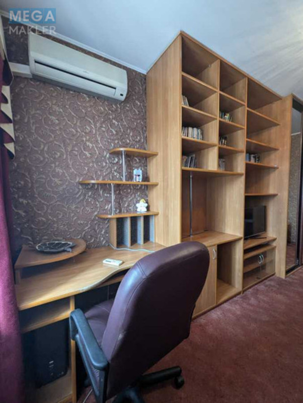 Оренда 2 кімнатної квартири, <a class="location-link" href="/kiev/" title="Недвижимость Київ">Київ</a>, <a class="location-link" href="/kiev/darnickij/" title="Недвижимость Дарницький район">Дарницький р-н</a>, Архітектора Вербицького вул., 22/1 (изображение 6)