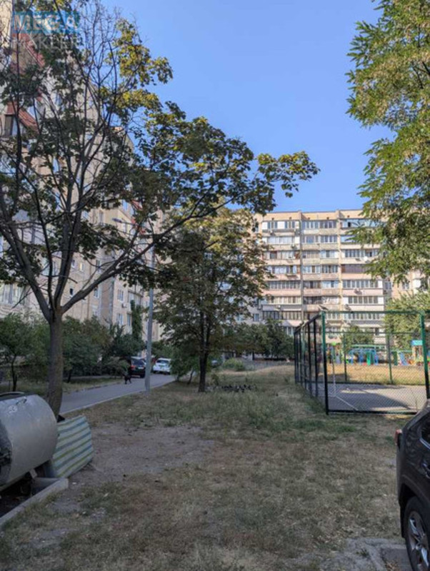 Оренда 2 кімнатної квартири, <a class="location-link" href="/kiev/" title="Недвижимость Київ">Київ</a>, <a class="location-link" href="/kiev/darnickij/" title="Недвижимость Дарницький район">Дарницький р-н</a>, Архітектора Вербицького вул., 22/1 (изображение 11)