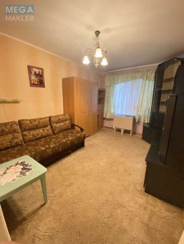 Оренда 3 кімнатної квартири, <a class="location-link" href="/kiev/" title="Недвижимость Київ">Київ</a>, <a class="location-link" href="/kiev/svyatoshinskij/" title="Недвижимость Святошинський район">Святошинський р-н</a>, Гната Юры ул., 2/12 (изображение 4)