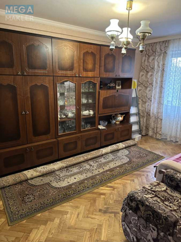 Продаж 2 кімнатної квартири (46/30/7,7), 3 пов. 5 пов. будинку, <a class="location-link" href="/kiev/" title="Недвижимость Київ">Київ</a>, <a class="location-link" href="/kiev/solomenskij/" title="Недвижимость Солом'янський район">Солом'янський р-н</a>, Волинська вул., 31 (изображение 3)