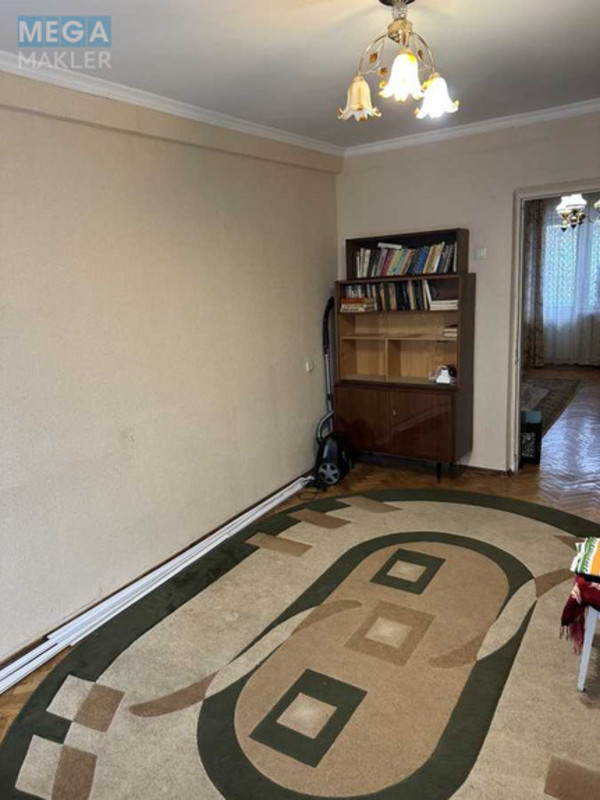Продаж 2 кімнатної квартири (46/30/7,7), 3 пов. 5 пов. будинку, <a class="location-link" href="/kiev/" title="Недвижимость Київ">Київ</a>, <a class="location-link" href="/kiev/solomenskij/" title="Недвижимость Солом'янський район">Солом'янський р-н</a>, Волинська вул., 31 (изображение 8)