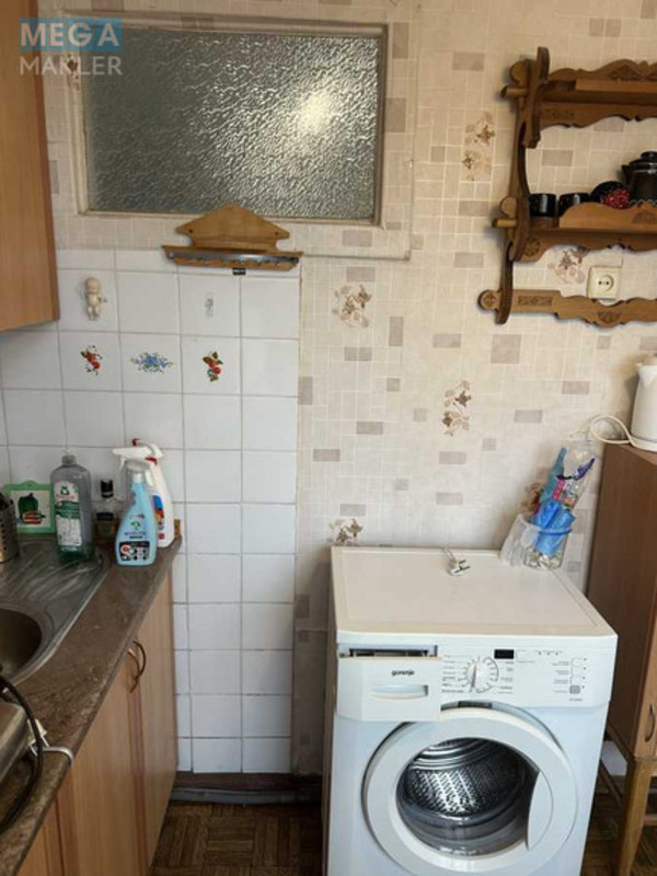 Продаж 2 кімнатної квартири (46/30/7,7), 3 пов. 5 пов. будинку, <a class="location-link" href="/kiev/" title="Недвижимость Київ">Київ</a>, <a class="location-link" href="/kiev/solomenskij/" title="Недвижимость Солом'янський район">Солом'янський р-н</a>, Волинська вул., 31 (изображение 11)