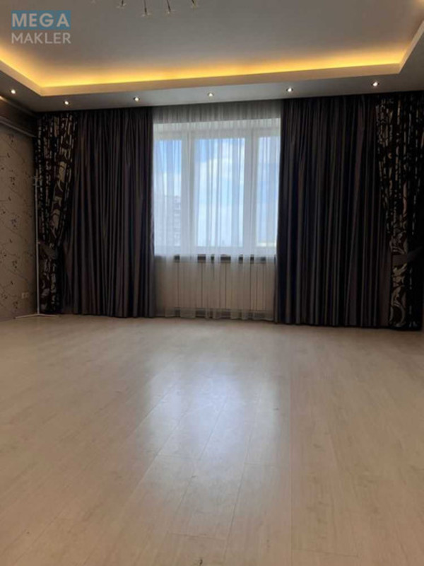Продаж 4 кімнатної квартири (152/83/15), 7 пов. 15 пов. будинку, <a class="location-link" href="/kiev/" title="Недвижимость Київ">Київ</a>, <a class="location-link" href="/kiev/obolonskij/" title="Недвижимость Оболонський район">Оболонський р-н</a>, Героїв Сталінграду просп., 4 (изображение 4)