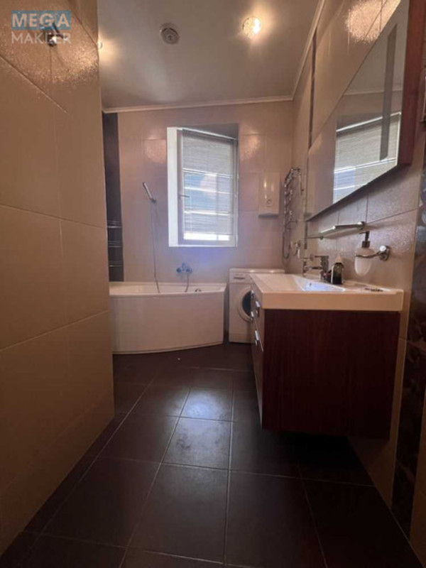 Продаж 4 кімнатної квартири (152/83/15), 7 пов. 15 пов. будинку, <a class="location-link" href="/kiev/" title="Недвижимость Київ">Київ</a>, <a class="location-link" href="/kiev/obolonskij/" title="Недвижимость Оболонський район">Оболонський р-н</a>, Героїв Сталінграду просп., 4 (изображение 7)