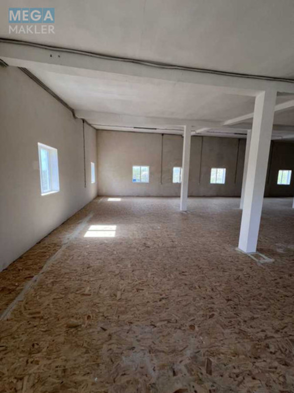 Продаж окремої будівлі/побудови, 810&nbsp;кв.м, под производство, <a class="location-link" href="/kiev/" title="Недвижимость Київ">Київ</a>, <a class="location-link" href="/kiev/desnyanskij/" title="Недвижимость Деснянський район">Деснянський р-н</a>, Тодося Осмачки вул., 124 (изображение 4)