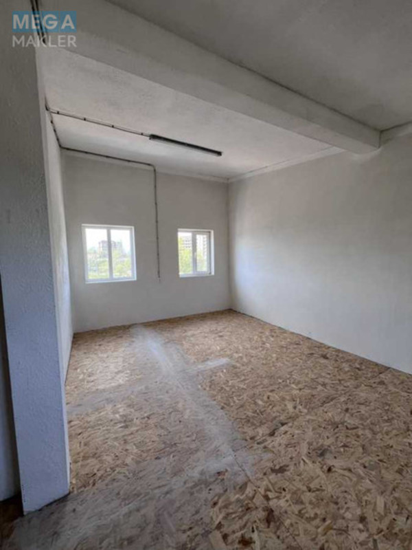 Продаж окремої будівлі/побудови, 810&nbsp;кв.м, под производство, <a class="location-link" href="/kiev/" title="Недвижимость Київ">Київ</a>, <a class="location-link" href="/kiev/desnyanskij/" title="Недвижимость Деснянський район">Деснянський р-н</a>, Тодося Осмачки вул., 124 (изображение 7)