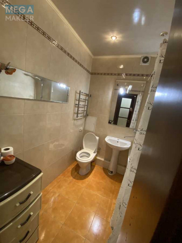 Оренда 1 кімнатної квартири, <a class="location-link" href="/kiev/" title="Недвижимость Київ">Київ</a>, <a class="location-link" href="/kiev/dneprovskij/" title="Недвижимость Дніпровський район">Дніпровський р-н</a>, Раїси Окіпної вул., 8 (изображение 9)