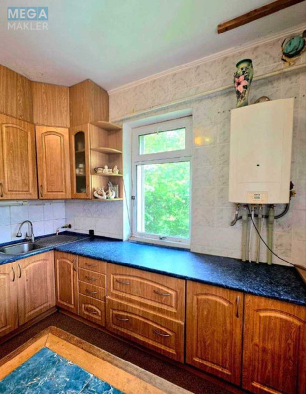 Продаж дома, 2&nbsp;поверху, 246&nbsp;кв.м, 5&nbsp;кімнат, ділянка 26&nbsp;соток, <a class="location-link" href="/malaya-olshanka/" title="Недвижимость Мала Вільшанка">Мала Вільшанка</a>, <a class="location-link" href="/malaya-olshanka/darnickij/" title="Недвижимость Дарницкий район">Дарницкий р-н</a>, Польова (изображение 5)