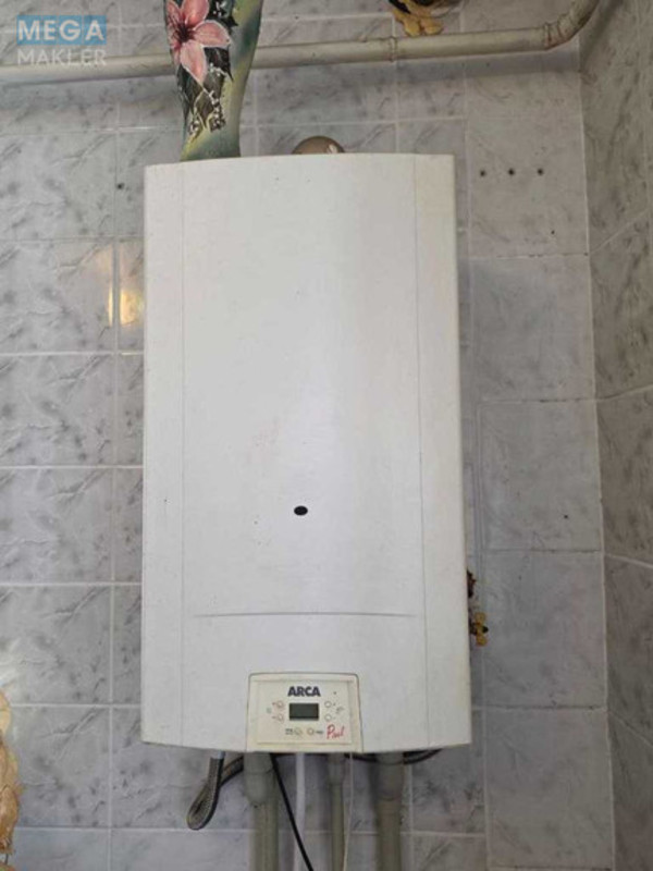 Продаж дома, 2&nbsp;поверху, 246&nbsp;кв.м, 5&nbsp;кімнат, ділянка 26&nbsp;соток, <a class="location-link" href="/malaya-olshanka/" title="Недвижимость Мала Вільшанка">Мала Вільшанка</a>, <a class="location-link" href="/malaya-olshanka/darnickij/" title="Недвижимость Дарницкий район">Дарницкий р-н</a>, Польова (изображение 11)