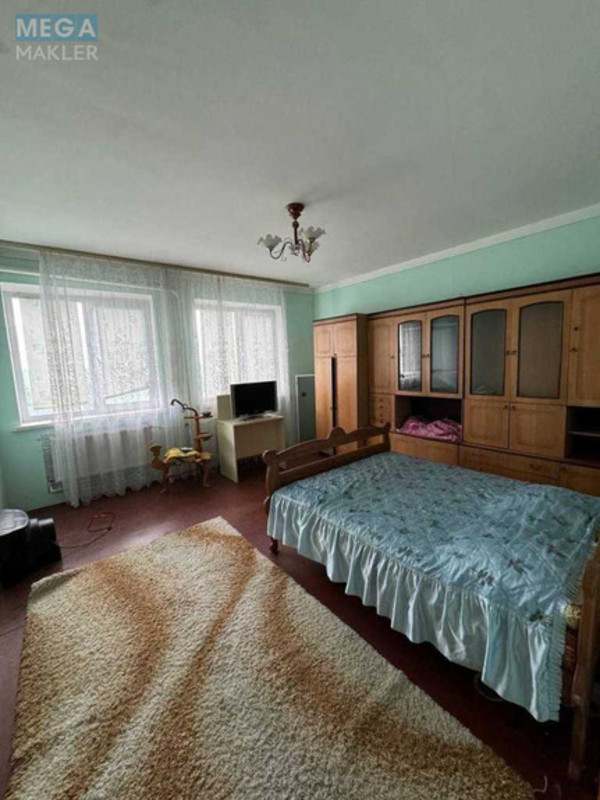 Продаж дома, 2&nbsp;поверху, 246&nbsp;кв.м, 5&nbsp;кімнат, ділянка 26&nbsp;соток, <a class="location-link" href="/malaya-olshanka/" title="Недвижимость Мала Вільшанка">Мала Вільшанка</a>, <a class="location-link" href="/malaya-olshanka/darnickij/" title="Недвижимость Дарницкий район">Дарницкий р-н</a>, Польова (изображение 13)