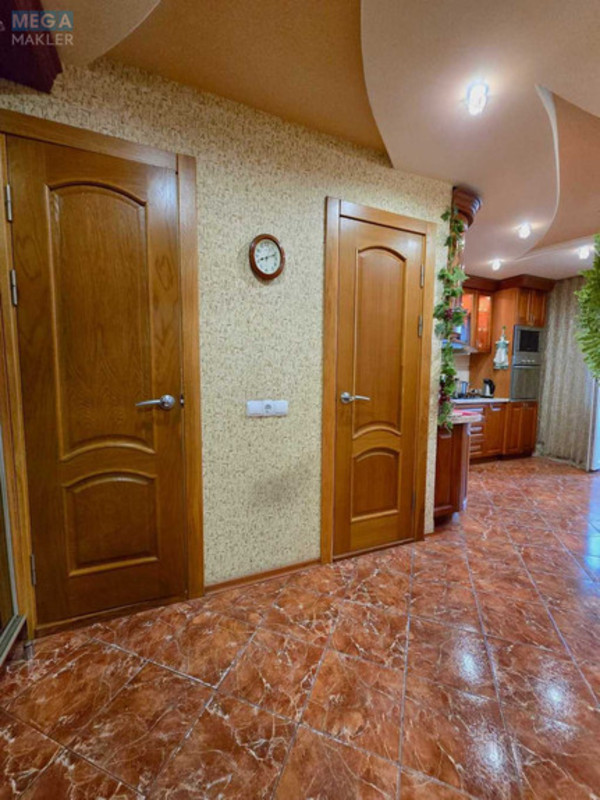 Продаж 2 кімнатної квартири (67/44/10), 8 пов. 10 пов. будинку, <a class="location-link" href="/belaya-tserkov/" title="Недвижимость Біла Церква">Біла Церква</a>, Академічний, 3 (изображение 11)