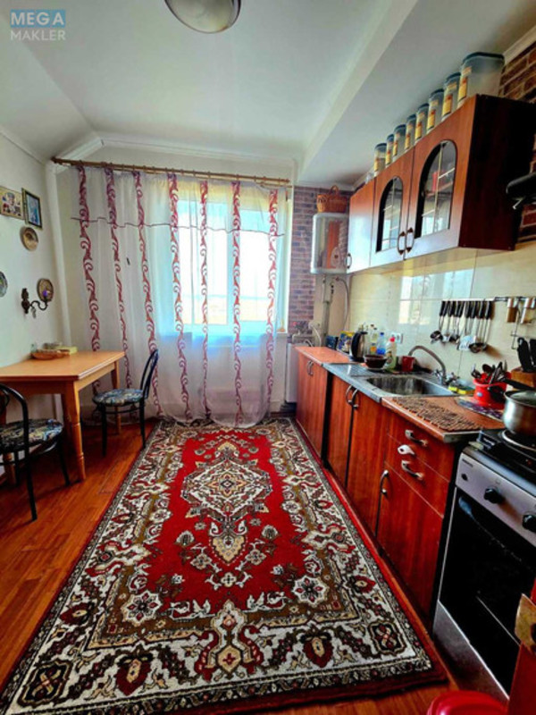 Продаж 2 кімнатної квартири (51/?/8), 2 пов. 2 пов. будинку, <a class="location-link" href="/volodarka/" title="Недвижимость Володарка">Володарка</a>, Армійський (изображение 11)