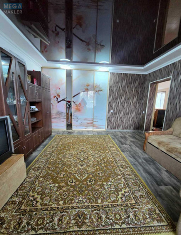Продаж дома, 2&nbsp;поверху, 310&nbsp;кв.м, 4&nbsp;кімнати, ділянка 8&nbsp;соток, <a class="location-link" href="/fursy/" title="Недвижимость Фурсі">Фурси</a>, СТ Фіаніт (изображение 8)
