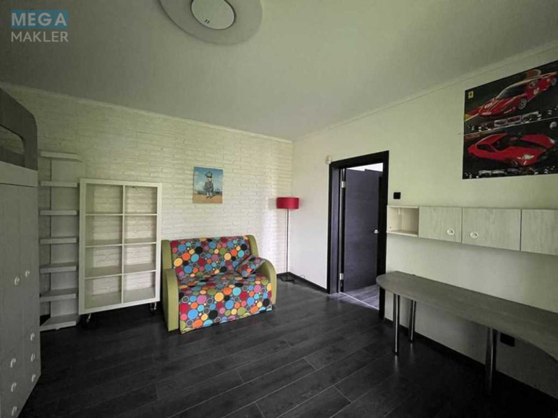 Продаж дома, 2&nbsp;поверху, 165&nbsp;кв.м, 4&nbsp;кімнати, ділянка 3&nbsp;сотки, <a class="location-link" href="/kiev/" title="Недвижимость Київ">Київ</a>, <a class="location-link" href="/kiev/shevchenkovskij/" title="Недвижимость Шевченківський район">Шевченківський р-н</a>, Тешебаєва вул. (изображение 10)