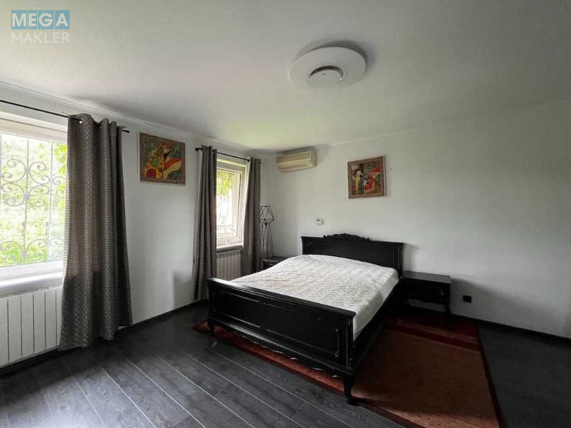 Продаж дома, 2&nbsp;поверху, 165&nbsp;кв.м, 4&nbsp;кімнати, ділянка 3&nbsp;сотки, <a class="location-link" href="/kiev/" title="Недвижимость Київ">Київ</a>, <a class="location-link" href="/kiev/shevchenkovskij/" title="Недвижимость Шевченківський район">Шевченківський р-н</a>, Тешебаєва вул. (изображение 16)
