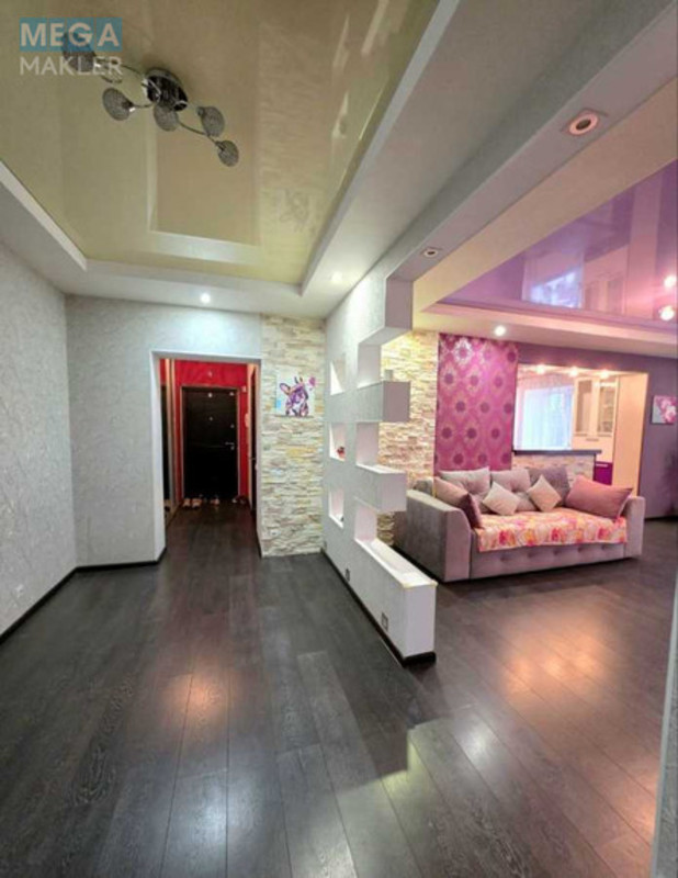 Продаж 3 кімнатної квартири (89/49,4/11,8), 4 пов. 7 пов. будинку, <a class="location-link" href="/fursy/" title="Недвижимость Фурсі">Фурси</a>, Грушевського, 26а (изображение 11)