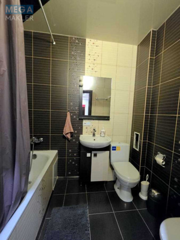 Продаж 3 кімнатної квартири (89/49,4/11,8), 4 пов. 7 пов. будинку, <a class="location-link" href="/fursy/" title="Недвижимость Фурсі">Фурси</a>, Грушевського, 26а (изображение 12)