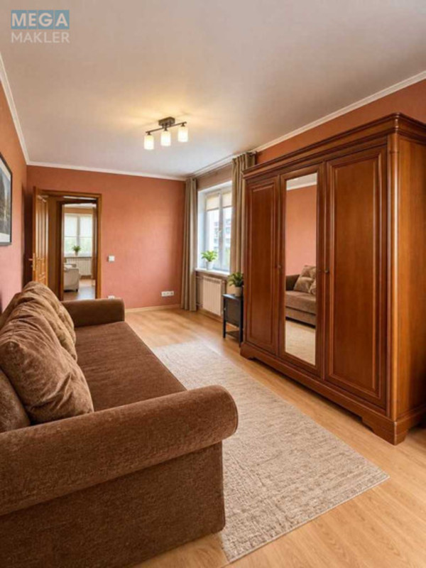 Продаж 3 кімнатної квартири (69/44/7,1), 9 пов. 9 пов. будинку, <a class="location-link" href="/kiev/" title="Недвижимость Київ">Київ</a>, <a class="location-link" href="/kiev/svyatoshinskij/" title="Недвижимость Святошинський район">Святошинський р-н</a>, Академіка Булаховського вул., 30А (изображение 7)