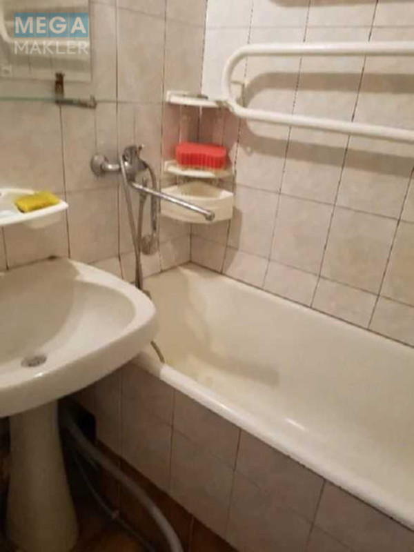 Оренда 1 кімнатної квартири, <a class="location-link" href="/kiev/" title="Недвижимость Київ">Київ</a>, <a class="location-link" href="/kiev/pecherskij/" title="Недвижимость Печерський район">Печерський р-н</a>, Михаила Бойчука ул., 4А (изображение 8)