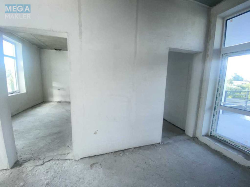 Продаж дома, 2&nbsp;поверху, 218,50&nbsp;кв.м, 4&nbsp;кімнати, ділянка 6&nbsp;соток, <a class="location-link" href="/kiev/" title="Недвижимость Київ">Київ</a>, <a class="location-link" href="/kiev/darnickij/" title="Недвижимость Дарницький район">Дарницький р-н</a>, 1-а Садова вул. (изображение 9)