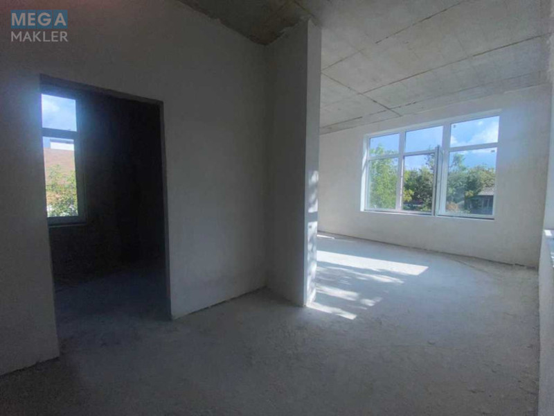Продаж дома, 2&nbsp;поверху, 218,50&nbsp;кв.м, 4&nbsp;кімнати, ділянка 6&nbsp;соток, <a class="location-link" href="/kiev/" title="Недвижимость Київ">Київ</a>, <a class="location-link" href="/kiev/darnickij/" title="Недвижимость Дарницький район">Дарницький р-н</a>, 1-а Садова вул. (изображение 10)