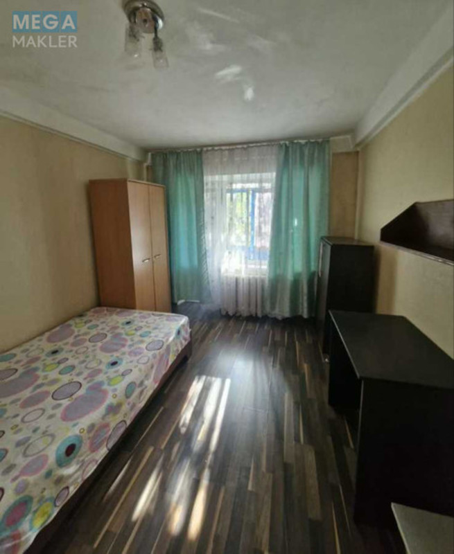 Оренда 2 кімнатної квартири, <a class="location-link" href="/kiev/" title="Недвижимость Київ">Київ</a>, <a class="location-link" href="/kiev/solomenskij/" title="Недвижимость Солом'янський район">Солом'янський р-н</a>, Героїв Севастополя вул., 10А (изображение 3)