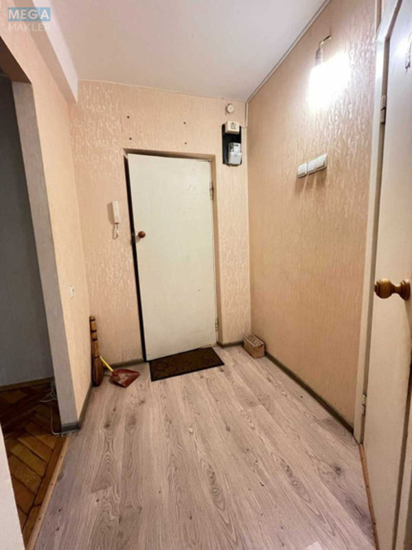 Продаж 1 кімнатної квартири (28/?/6,3), 2 пов. 5 пов. будинку, <a class="location-link" href="/kiev/" title="Недвижимость Київ">Київ</a>, <a class="location-link" href="/kiev/shevchenkovskij/" title="Недвижимость Шевченківський район">Шевченківський р-н</a>, Академіка Туполєва вул., 18А (изображение 5)