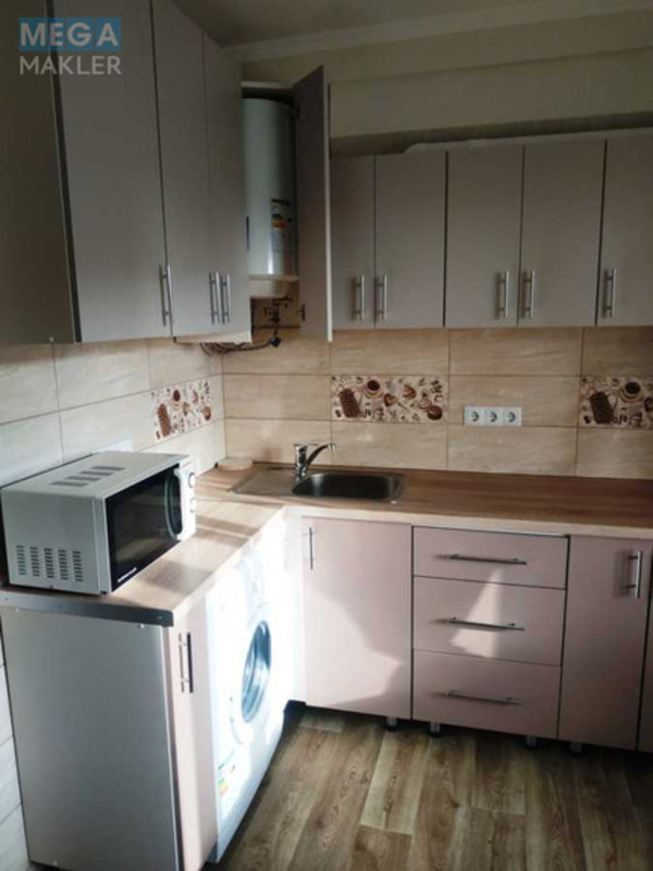 Продаж 2 кімнатної квартири (49/30/8,4), 6 пов. 9 пов. будинку, <a class="location-link" href="/kiev/" title="Недвижимость Київ">Київ</a>, <a class="location-link" href="/kiev/dneprovskij/" title="Недвижимость Дніпровський район">Дніпровський р-н</a>, Праці бульв., 8 (изображение 4)