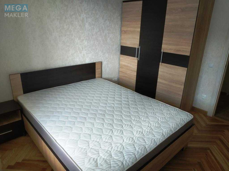 Продаж 2 кімнатної квартири (49/30/8,4), 6 пов. 9 пов. будинку, <a class="location-link" href="/kiev/" title="Недвижимость Київ">Київ</a>, <a class="location-link" href="/kiev/dneprovskij/" title="Недвижимость Дніпровський район">Дніпровський р-н</a>, Праці бульв., 8 (изображение 8)