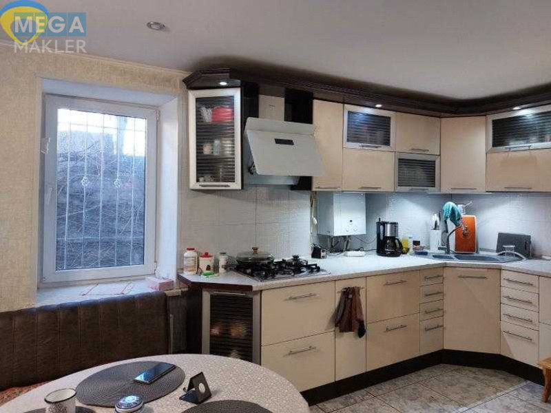 Продаж дома, 1&nbsp; поверх, 95&nbsp;кв.м, 3&nbsp;кімнати, ділянка 4&nbsp;сотки, <a class="location-link" href="/odessa/" title="Недвижимость Одеса">Одеса</a>, <a class="location-link" href="/odessa/suvorovskij/" title="Недвижимость Суворовський район">Суворовський р-н</a>, Тарутинская (изображение 3)