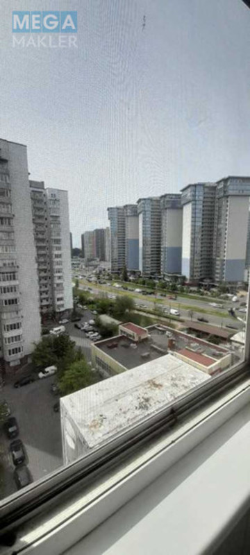 Оренда 2 кімнатної квартири, <a class="location-link" href="/kiev/" title="Недвижимость Київ">Київ</a>, <a class="location-link" href="/kiev/darnickij/" title="Недвижимость Дарницький район">Дарницький р-н</a>, Анни Ахматової вул., 43 (изображение 7)