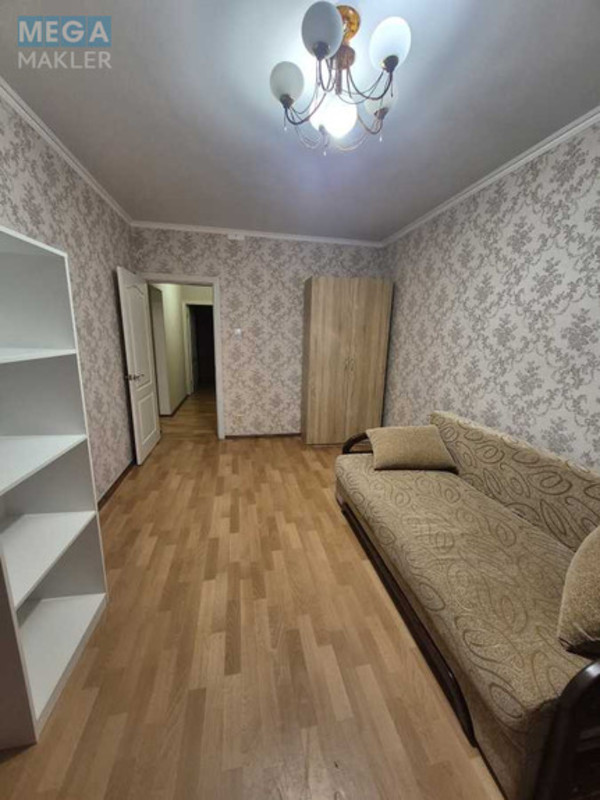 Оренда 3 кімнатної квартири, <a class="location-link" href="/kiev/" title="Недвижимость Київ">Київ</a>, <a class="location-link" href="/kiev/desnyanskij/" title="Недвижимость Деснянський район">Деснянський р-н</a>, Милославська вул., 12 (изображение 7)