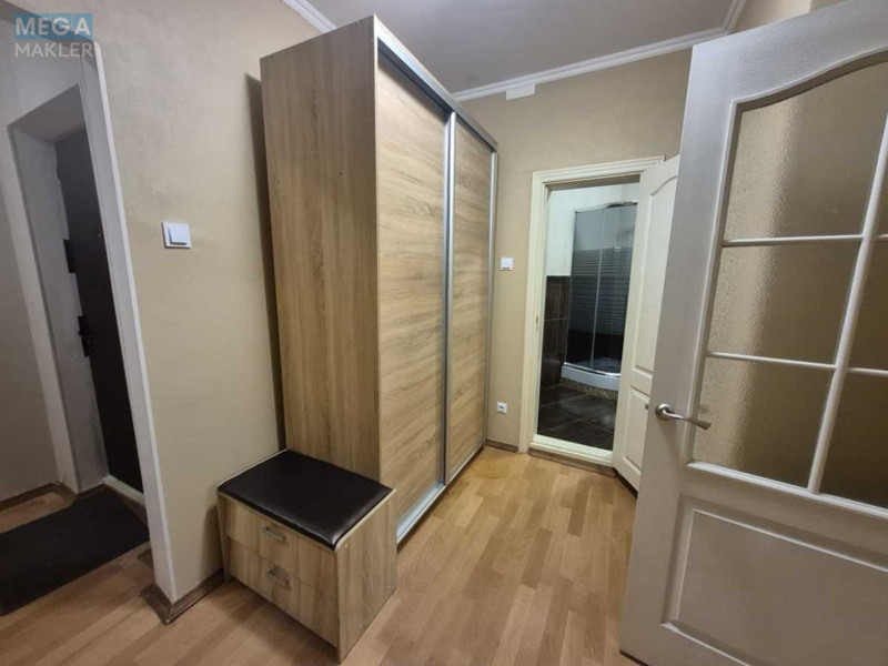 Оренда 3 кімнатної квартири, <a class="location-link" href="/kiev/" title="Недвижимость Київ">Київ</a>, <a class="location-link" href="/kiev/desnyanskij/" title="Недвижимость Деснянський район">Деснянський р-н</a>, Милославська вул., 12 (изображение 9)
