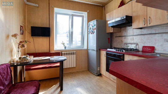 Продаж 2 кімнатної квартири (53,2/30,6/7,5), 9 пов. 10 пов. будинку, <a class="location-link" href="/kiev/" title="Недвижимость Київ">Київ</a>, <a class="location-link" href="/kiev/darnickij/" title="Недвижимость Дарницький район">Дарницький р-н</a>, Княжий Затон вул., 17 (изображение 4)