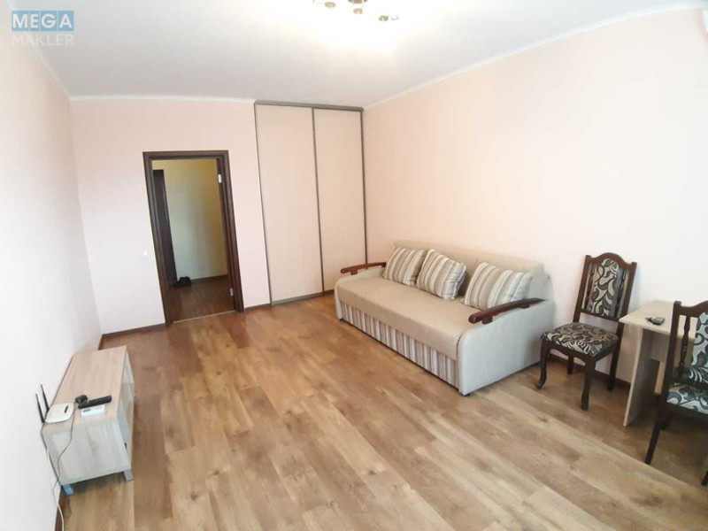 Оренда 1 кімнатної квартири, <a class="location-link" href="/kiev/" title="Недвижимость Київ">Київ</a>, <a class="location-link" href="/kiev/obolonskij/" title="Недвижимость Оболонський район">Оболонський р-н</a>, Петра Дегтяренко ул., 33 (изображение 2)