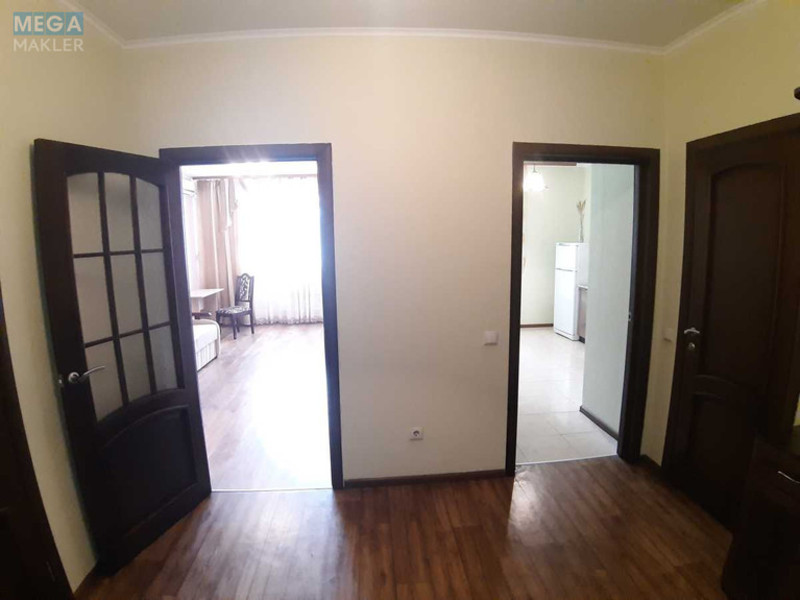 Оренда 1 кімнатної квартири, <a class="location-link" href="/kiev/" title="Недвижимость Київ">Київ</a>, <a class="location-link" href="/kiev/obolonskij/" title="Недвижимость Оболонський район">Оболонський р-н</a>, Петра Дегтяренко ул., 33 (изображение 12)