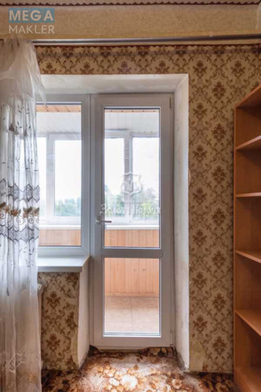 Продаж 2 кімнатної квартири (45,4/30/7,7), 5 пов. 5 пов. будинку, <a class="location-link" href="/kiev/" title="Недвижимость Київ">Київ</a>, <a class="location-link" href="/kiev/podolskij/" title="Недвижимость Подільський район">Подільський р-н</a>, Світлицького вул., 13 (изображение 4)